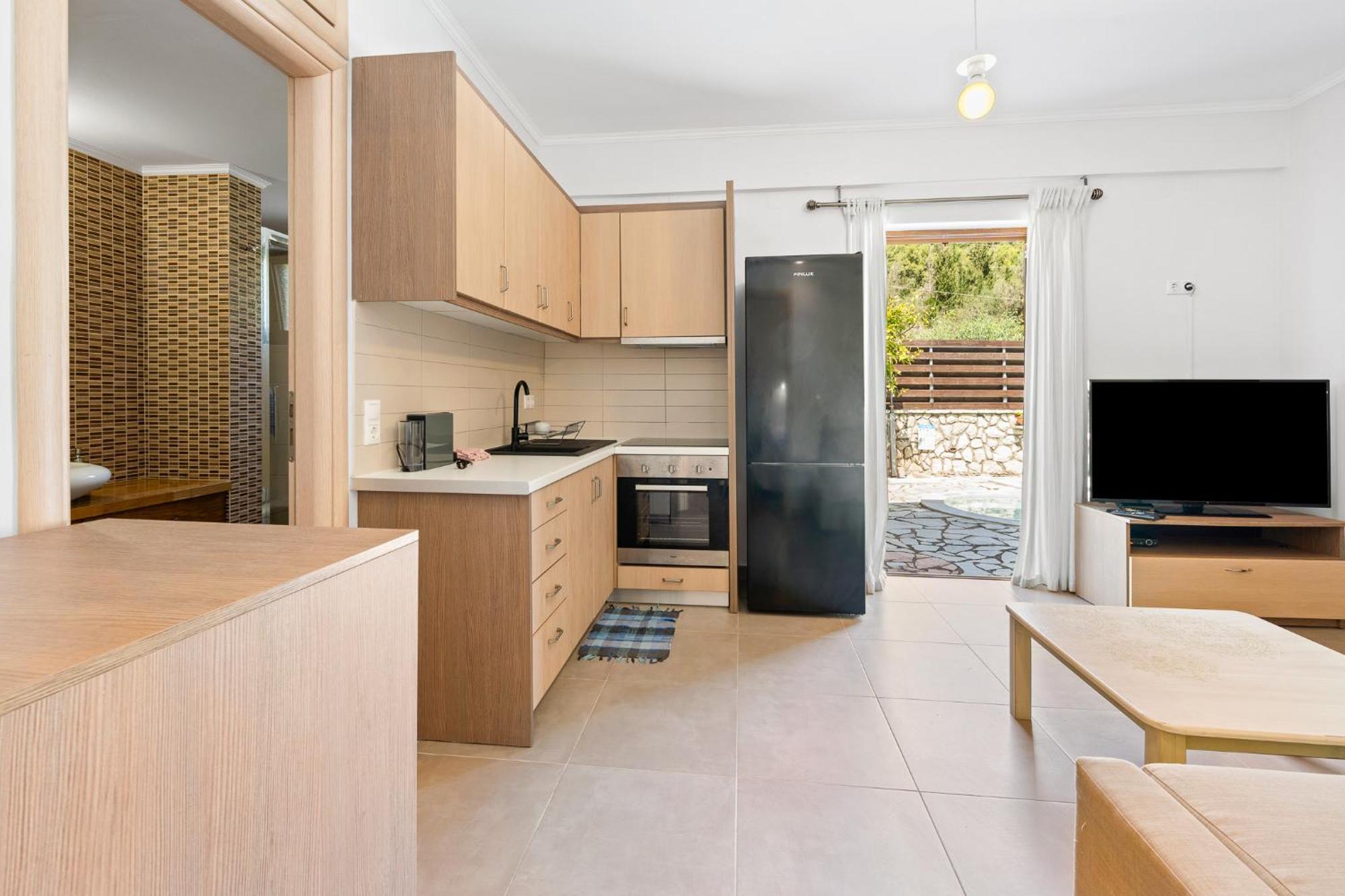 Villa Semipuella Ayios Nikitas Bagian luar foto